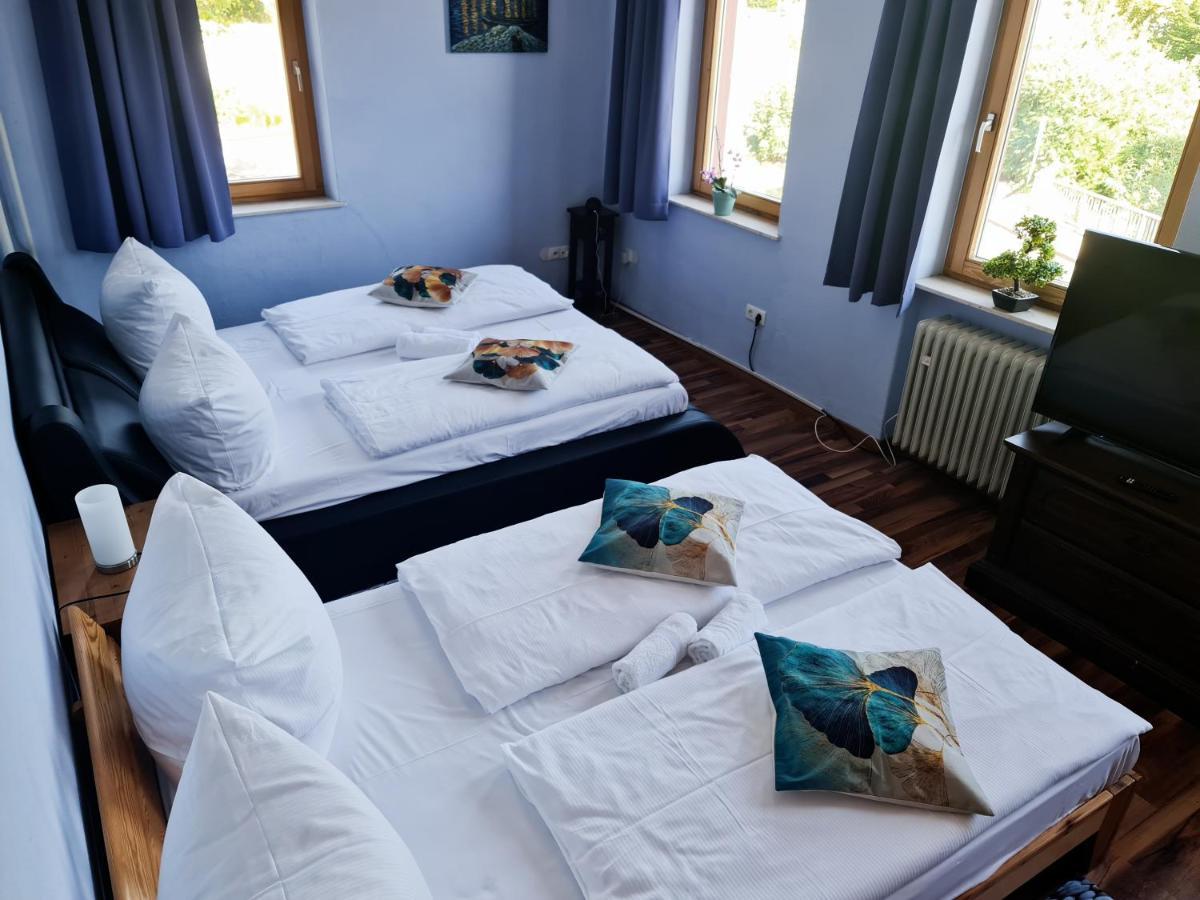 Hotel Bischoff Winnweiler Екстер'єр фото